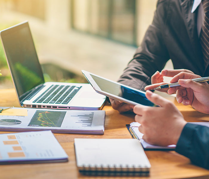 Business people are analyzing and planning business